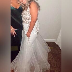 JOVANI PROM DRESS WHITE GOLD SILVER